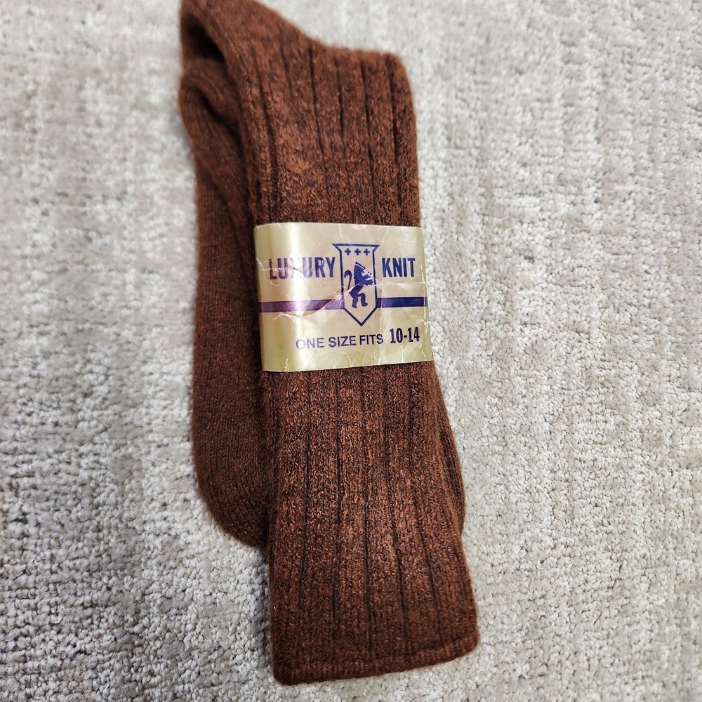 Vintage‎ 70s NOS Socks Men 10-14 Luxury Knit Ribbed Brown Crew Mid Calf NEW